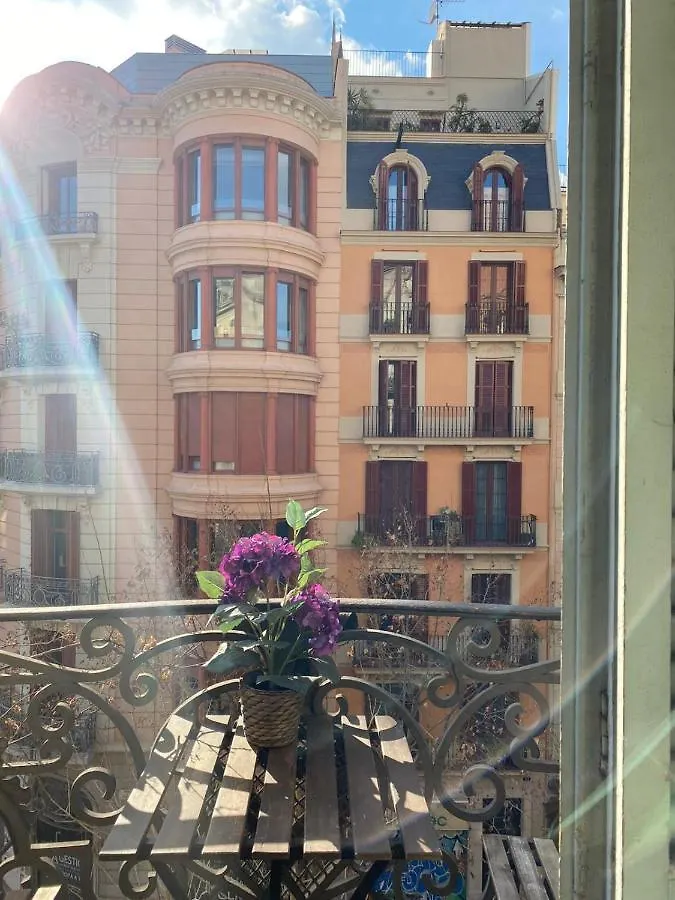 Barcelona Central Apartments