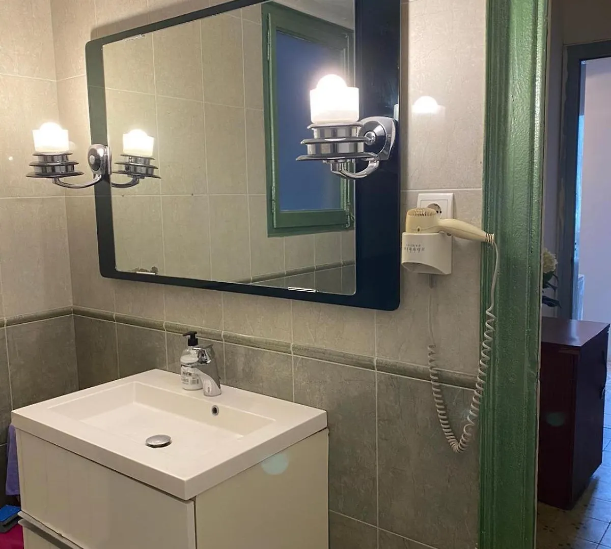 Barcelona Central Apartments ספרד
